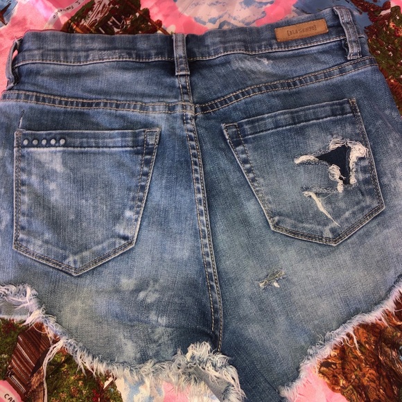 BLANKNYC shorts! distressed High Rise - Picture 2 of 2